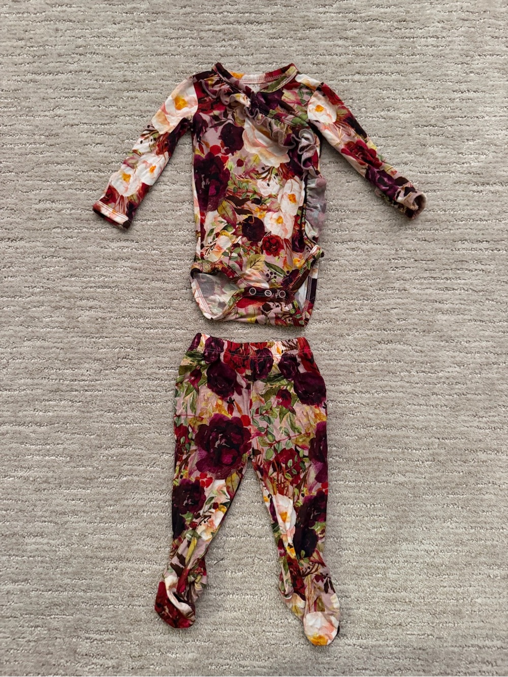 Posh Peanut Floral Long Sleeve Baby Bodysuit and Footed Pants Set 0-3mo